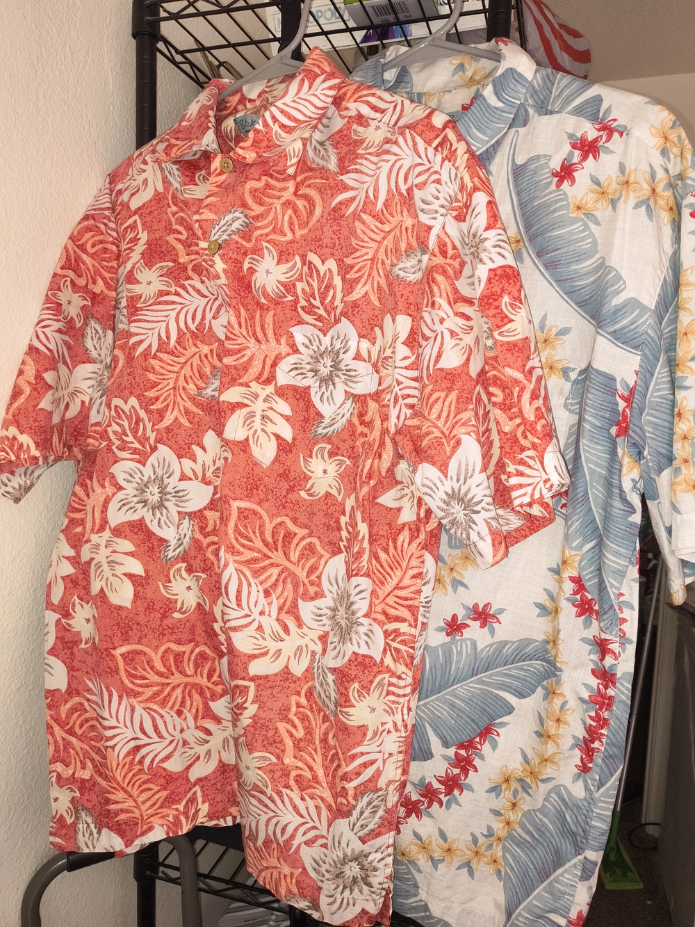 Y2K Men's Hawaiian Button-Down Shirts Set Of 2